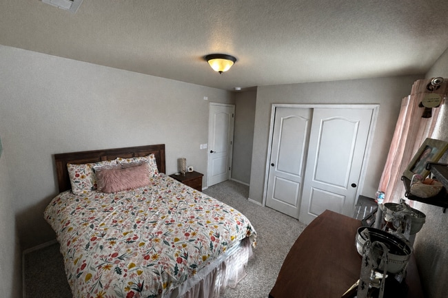 Photo - 6675 Silverwind Cir House