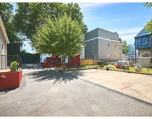 Foto del edificio - 71 Oak St