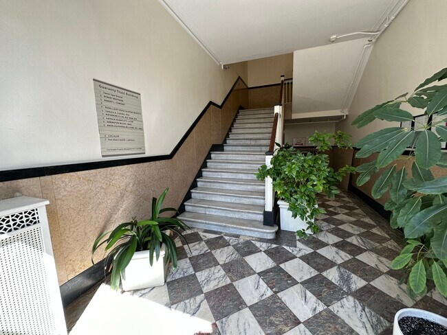 Foto del edificio - 763 Massachusetts Ave