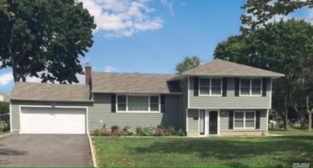 6 Rimlet Dr, Commack, NY 11725 House Rental in Commack, NY