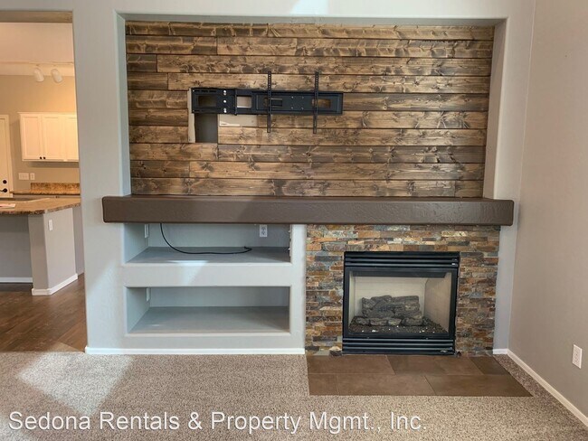 Foto del edificio - 3 br, 3 bath House - 579 Whistle Stop Rd.