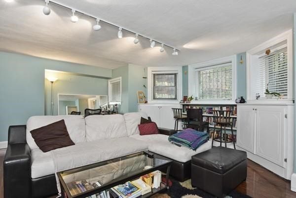 Foto del edificio - 242 Beacon St