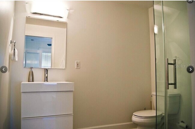 Foto del edificio - 706 E Pine St