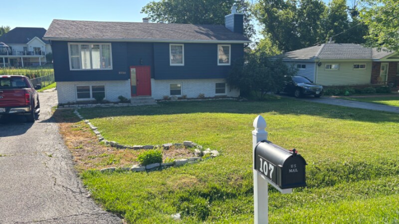 Foto principal - 107 Bridgewood Dr