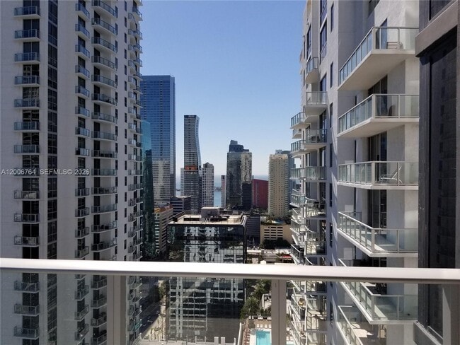 Foto del edificio - 1010 Brickell Ave