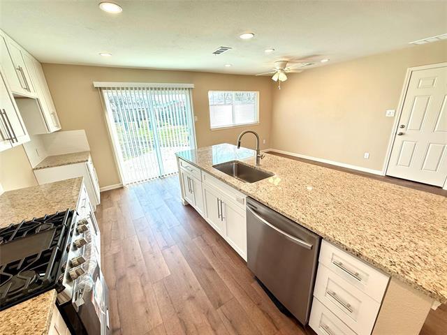 Foto del edificio - 4010 Hanover Dr