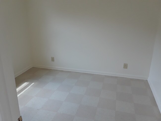 Building Photo - 376 Mariner Ct