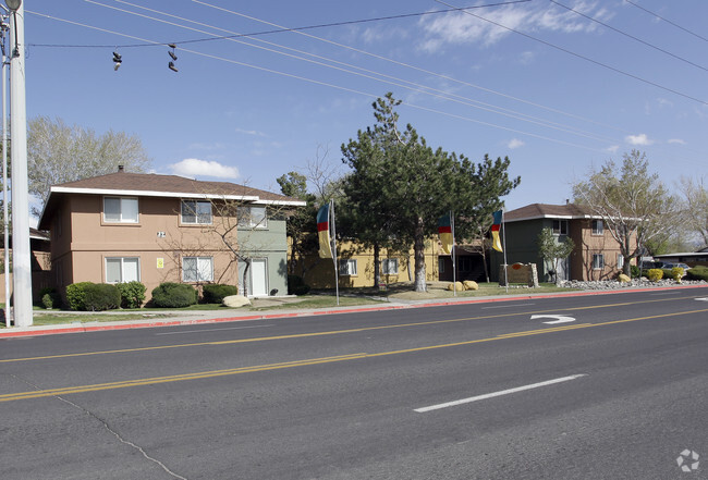 Exterior - Front - Alternate - Parkside Gardens Apartments