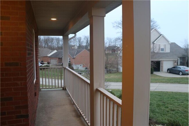 Building Photo - 301 Wexford Dr