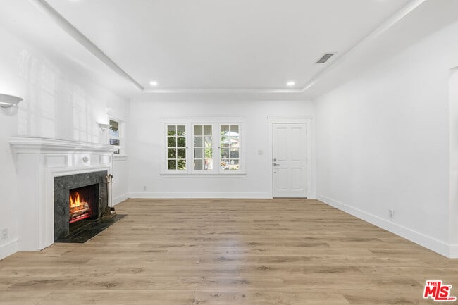 Building Photo - 641 N Martel Ave