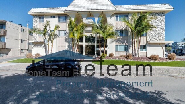 Foto del edificio - 1740 Roosevelt Ave