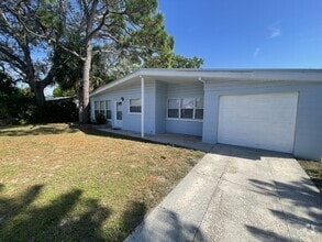 Building Photo - 303 Sharon Dr