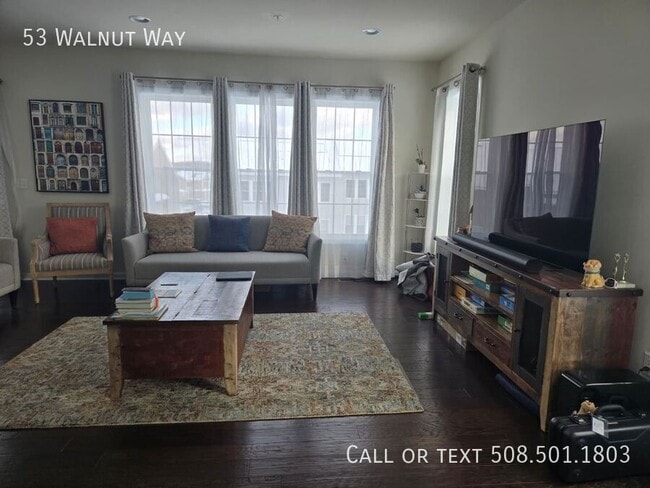 Foto del edificio - 53 Walnut Way