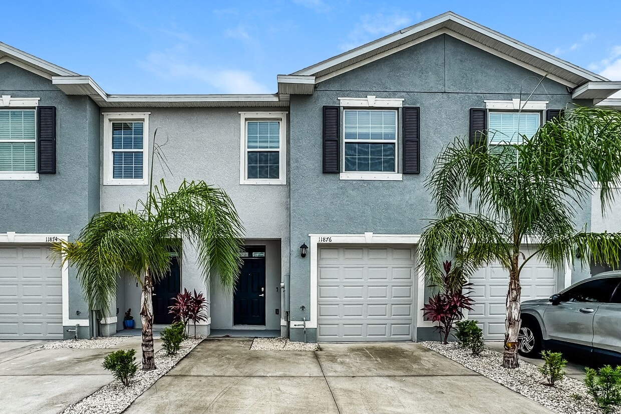 Foto principal - 11876 Mountain Retreat Ln