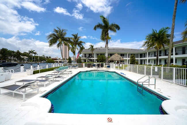 Foto del edificio - 1035 Spanish River Rd