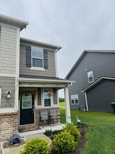 Building Photo - 1264 Patens Dr