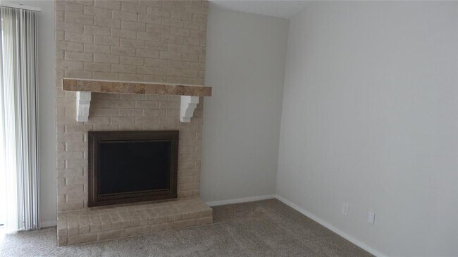 Foto del edificio - 22403 Coriander Dr