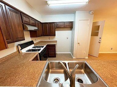 Foto del edificio - 434 Oleander St