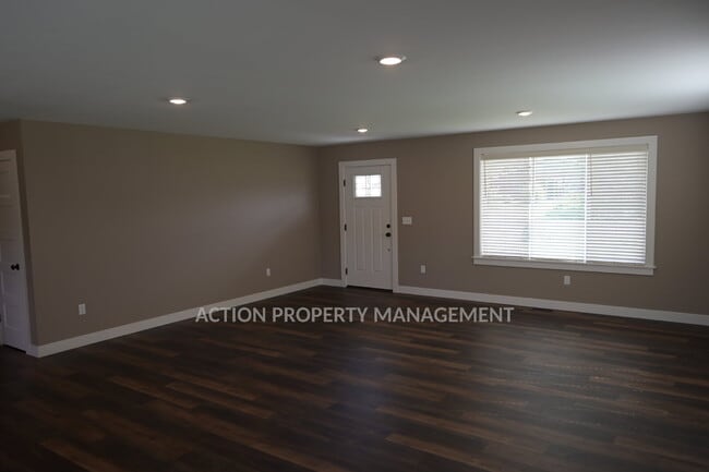 Foto del edificio - 2 bed + office, 2 bath home in Sequim