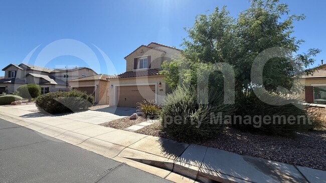 Foto del edificio - 5495 W Victory Way