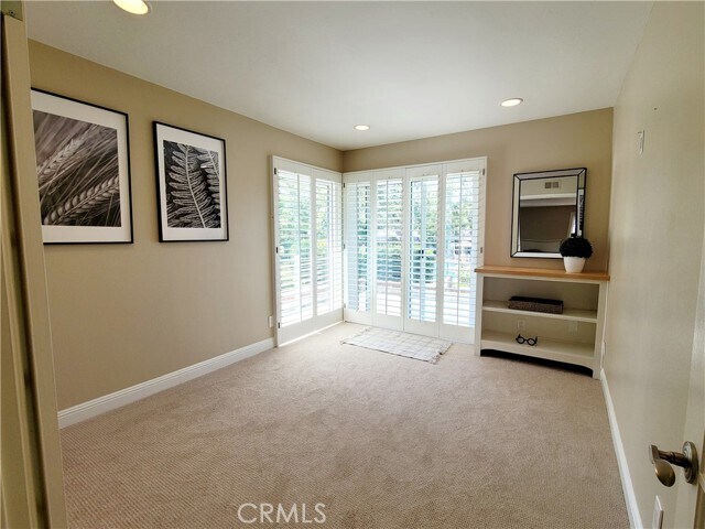 Foto del edificio - 5155 Thorn Tree Ln
