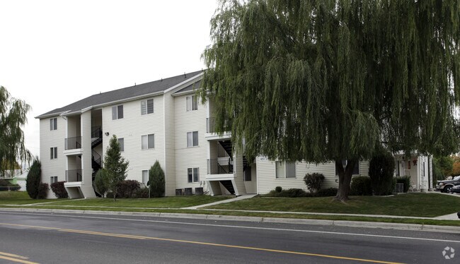 Foto del edificio - Willow Hollow Apartments