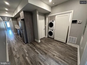 Building Photo - 3817 Wallace St