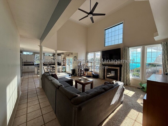 Foto del edificio - 7425 Pelbrook Farm Dr