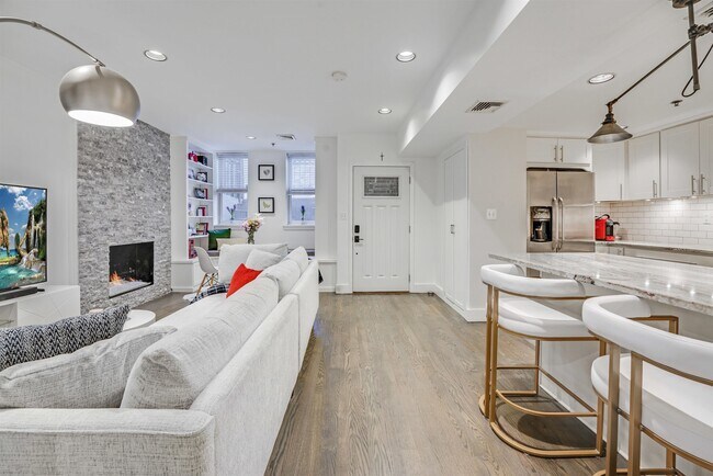 Foto del edificio - 128 Bright St