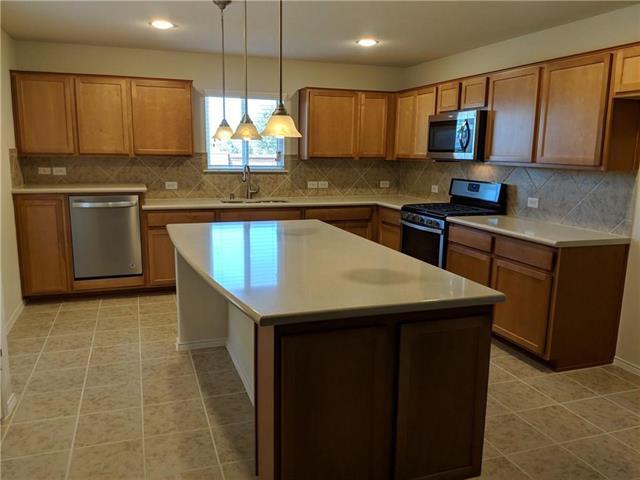 Building Photo - 6895 Hickory Creek Dr