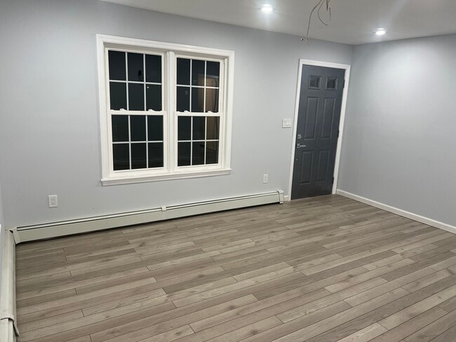 Building Photo - 130 Pleasantview Ct