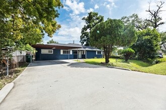 Building Photo - 73 Dipping Ln
