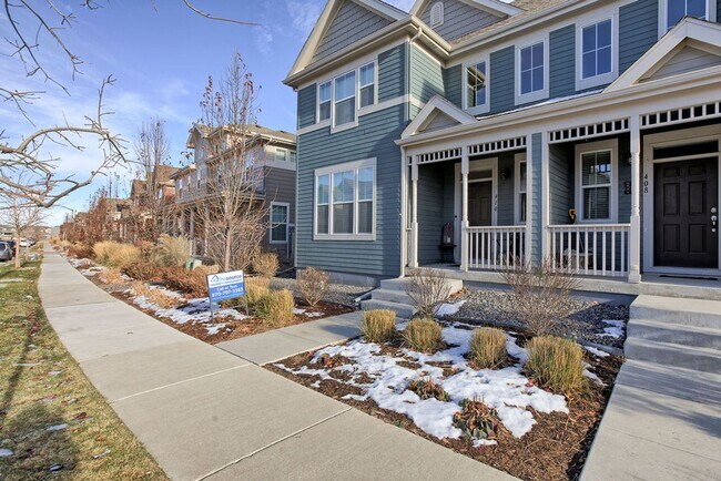 Building Photo - North Fort Collins Living in Mosaic: Styli...