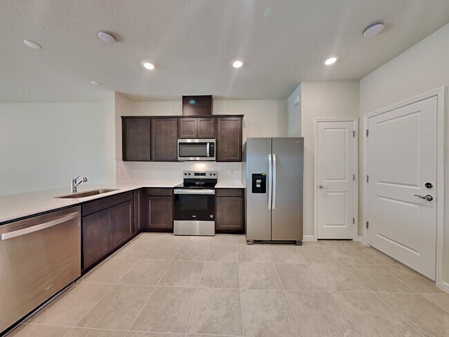 Foto del edificio - 3109 Emerald Acrs Ln