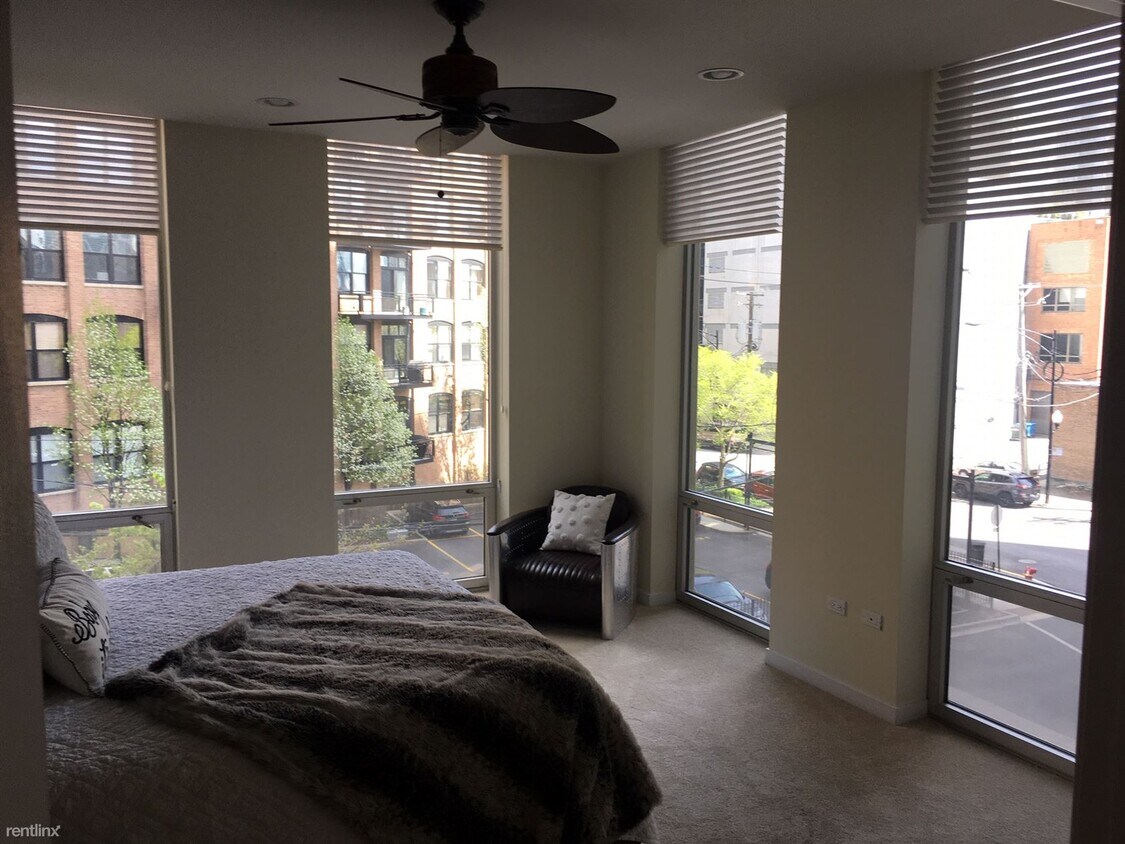Foto principal - 720 N Larrabee St