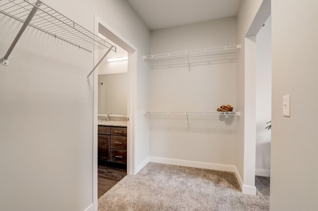 Building Photo - Wesmont