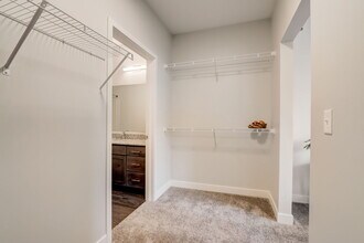 Building Photo - Wesmont