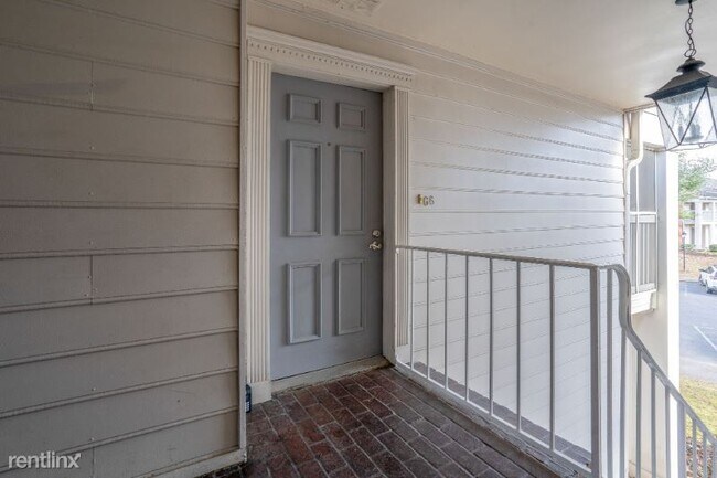 Foto del edificio - 1280 Middle Tennessee Blvd