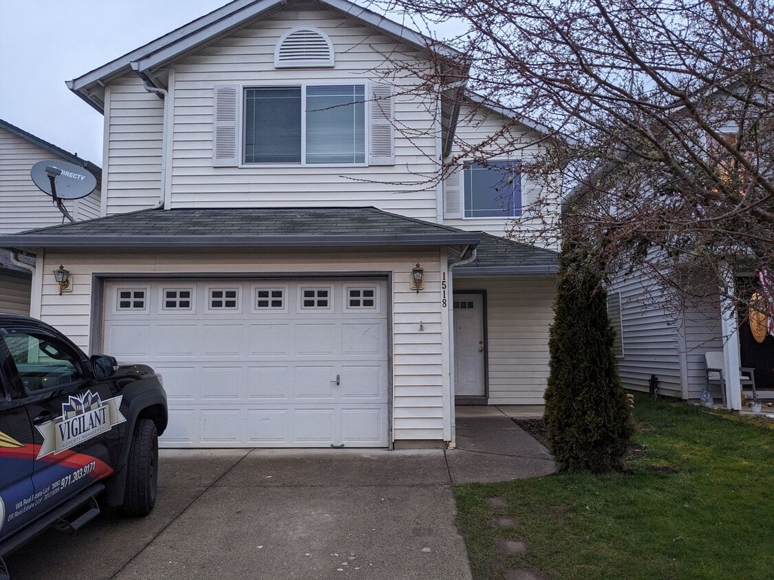 Primary Photo - 3 Bedroom home