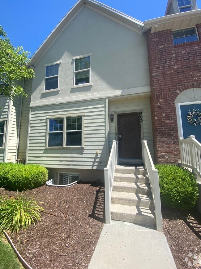 Apartments For Rent in Mapleton, UT with Extra Storage 2 Rentals