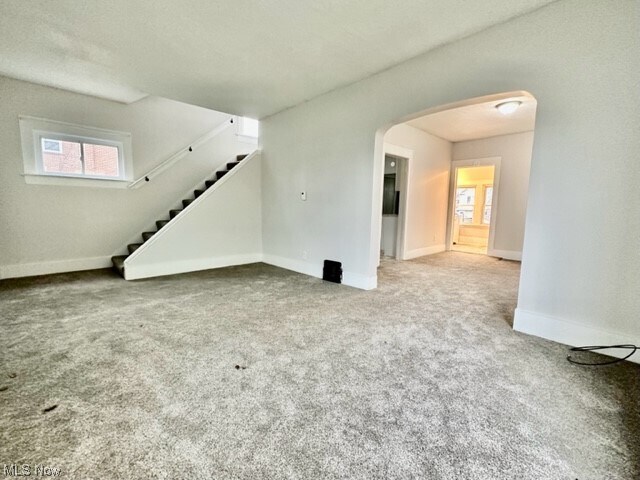 Building Photo - 944 Redfern Ave