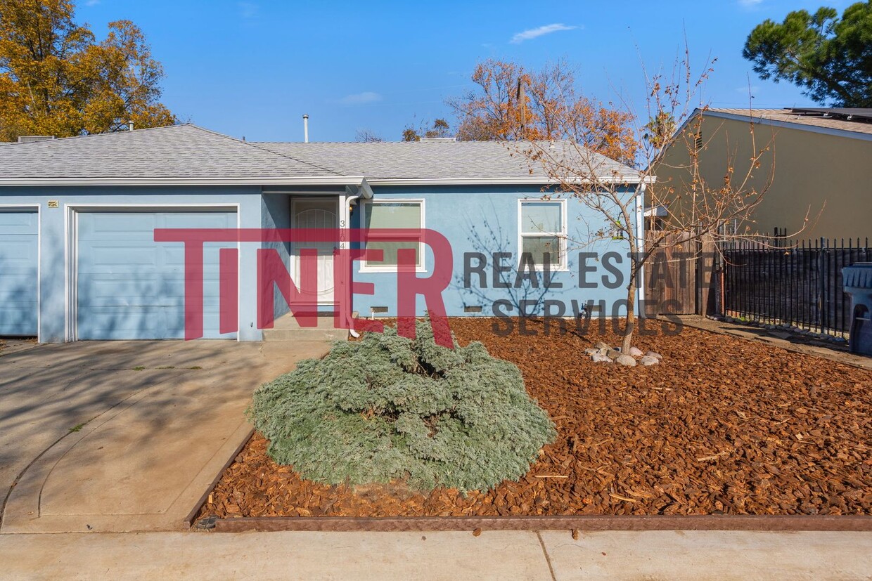 Primary Photo - Move-in Ready Duplex in North City Farms