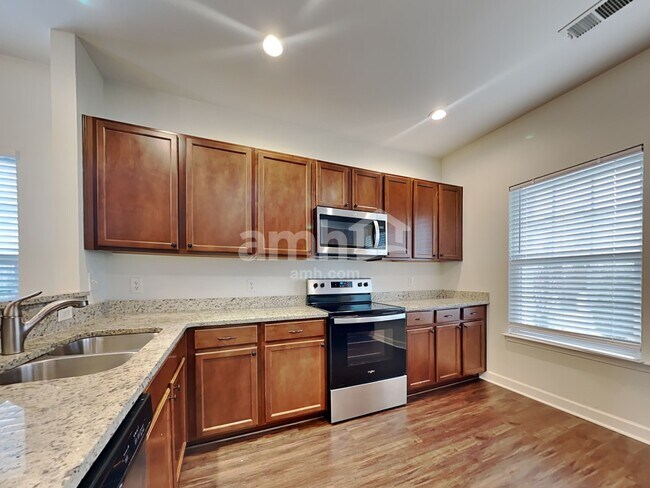 Building Photo - 1014 Turtle Dove Ln