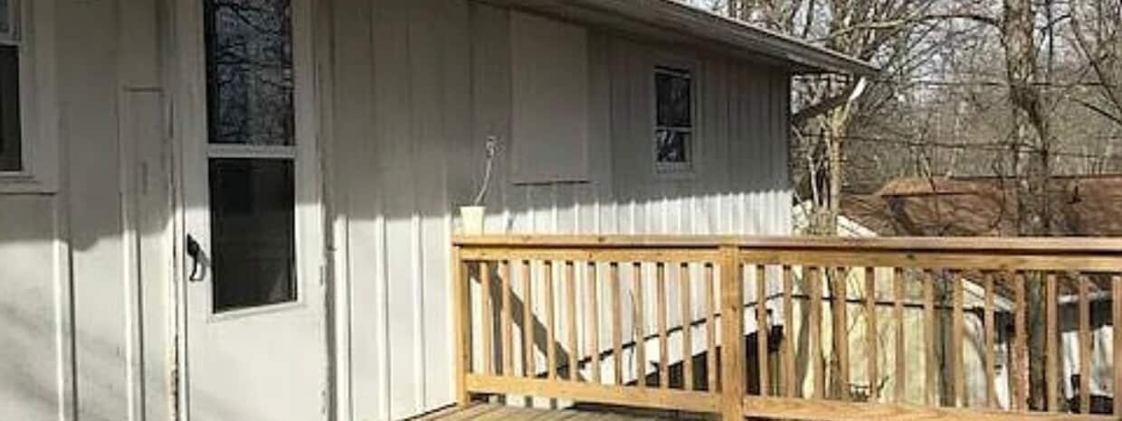 Primary Photo - 4BR 2BA next to Cascades Gold Course