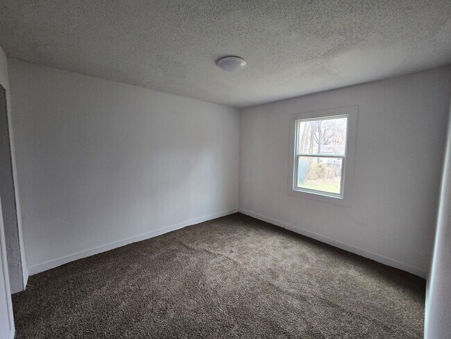 Foto del edificio - 2 bed 1 bath house