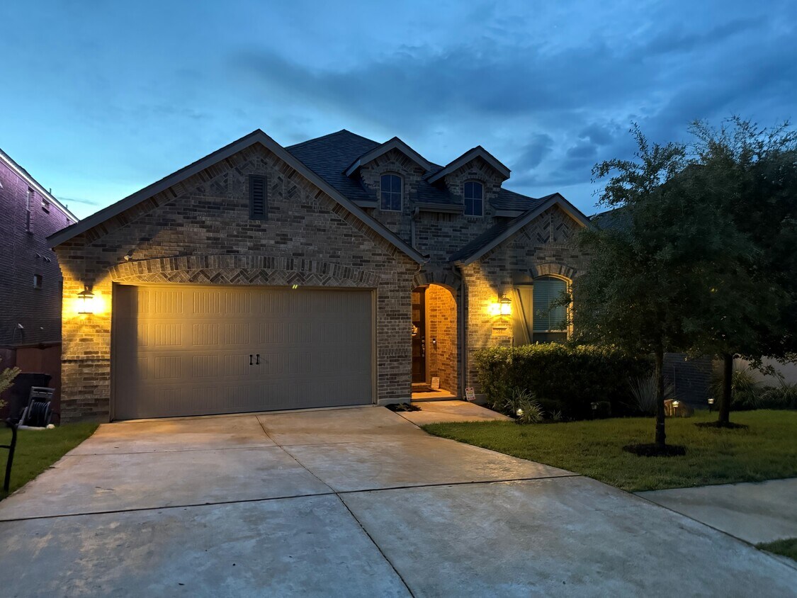 Foto principal - 244 Heartleaf Rd