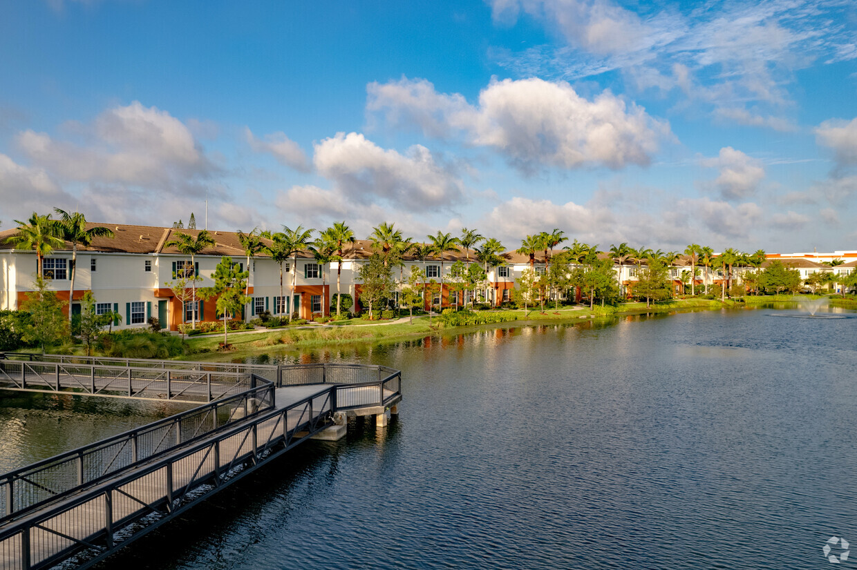 Primary Photo - Orchid Grove Townhomes