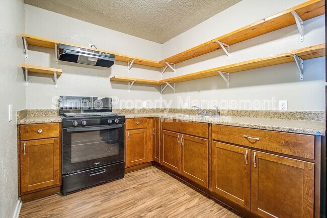 Foto del edificio - 4712 SE 23rd St