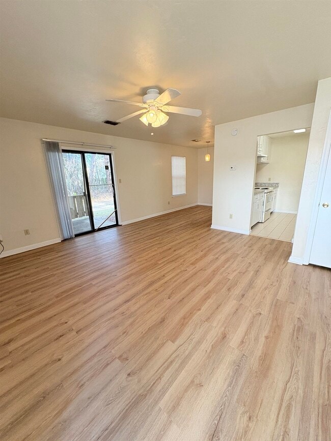 Building Photo - 3687 Donovan Dr