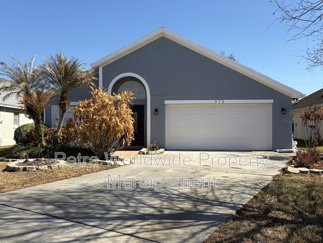 Photo - 572 Tree Shore Dr House